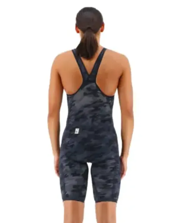 TYR WOMEN'S VENZO CLOSED BACK SWIMSUIT - CAMO - 001 Black
