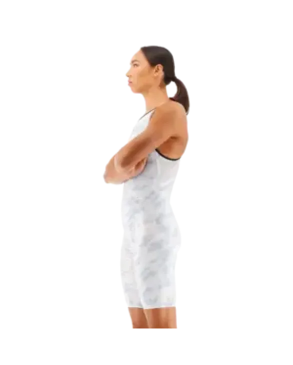 TYR WOMEN'S VENZO CLOSED BACK SWIMSUIT - CAMO - 100 White