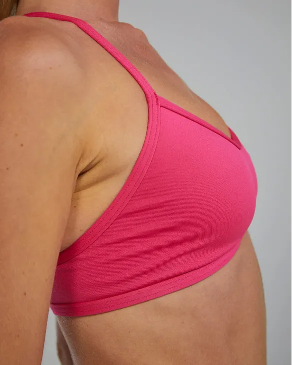 TYR DURAFAST ELITE WOMEN'S TRINITY TOP - SOLID 551 Fuchsia