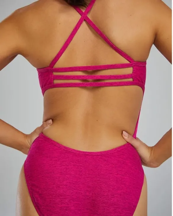 TYR Durafast Elite® Women’s Trinityfit Swimsuit – Lapped